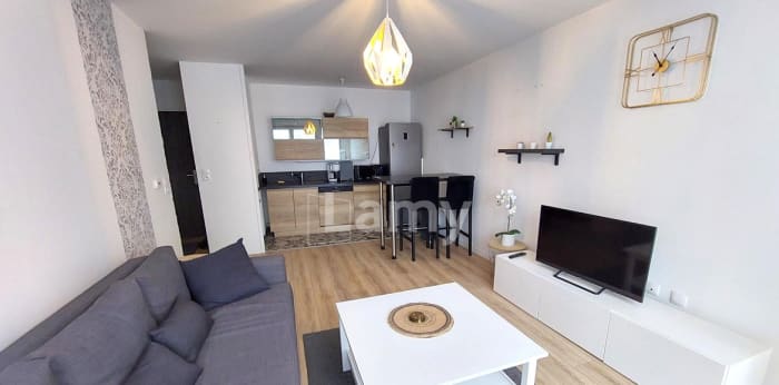 Image 1 sur 8 - Appartement  ·  Location · Reims (51100) · 3 pièces · 60m²