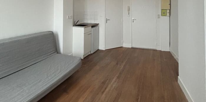 Image 3 sur 4 - Appartement  ·  Location · Angouleme (16000) · 1 pièce · 12m²