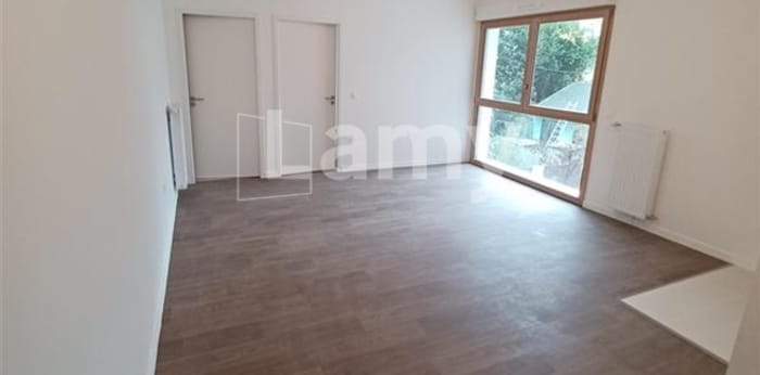 Image 2 sur 5 - Appartement  ·  Location · Bagneux (92220) · 2 pièces · 45m²