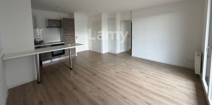 Image 8 sur 17 - Appartement  ·  Location · L Isle Adam (95290) · 2 pièces · 42m²