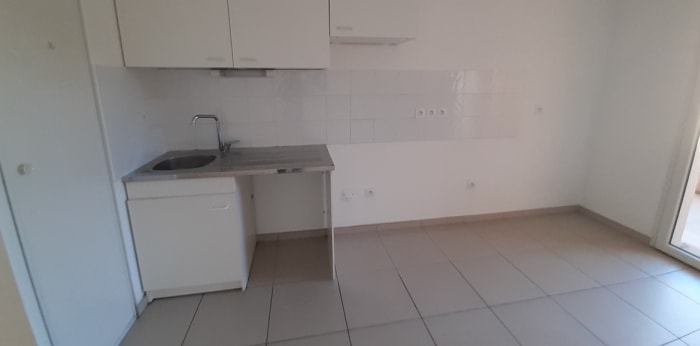 Image 3 sur 9 - Appartement  ·  Location · La Penne Sur Huveaune (13821) · 3 pièces · 64m²