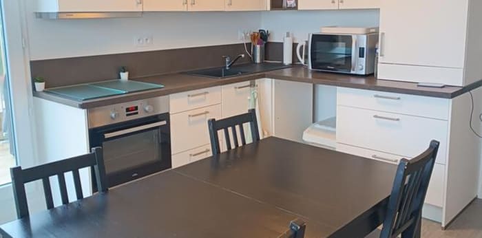 Image 2 sur 8 - Appartement  ·  Location · Tours (37100) · 5 pièces · 94m²
