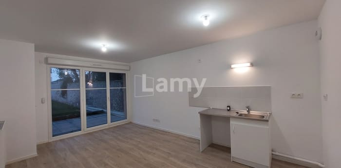 Image 2 sur 11 - Appartement  ·  Location · Dourdan (91410) · 2 pièces · 43m²