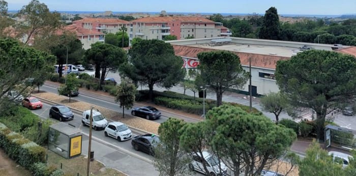 Image 3 sur 9 - Appartement  ·  Location · Frejus (83600) · 2 pièces · 47m²