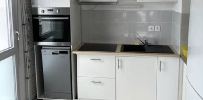 Image 4 sur 5 - Appartement  ·  Location · Toulouse (31400) · 4 pièces · 87m²