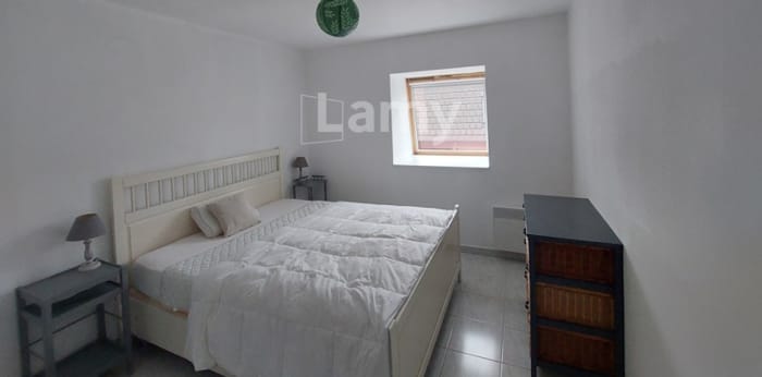 Image 7 sur 10 - Appartement  ·  Location · St Saulve (59880) · 2 pièces · 43m²