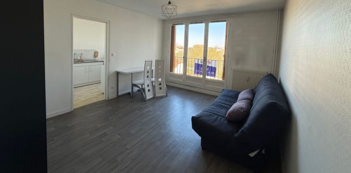 Image 3 sur 6 - Appartement  ·  Location · Chalons En Champagne (51000) · 1 pièce · 29m²