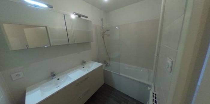 Image 8 sur 9 - Appartement  ·  Location · Grenoble (38000) · 3 pièces · 62m²