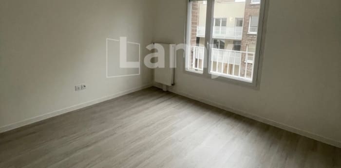 Image 6 sur 8 - Appartement  ·  Location · Lille (59160) · 3 pièces · 67m²