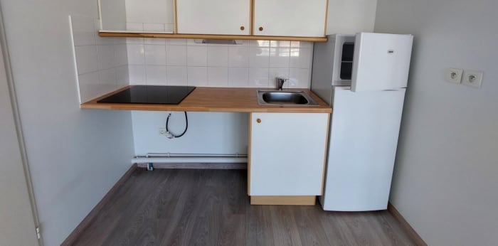 Image 2 sur 9 - Appartement  ·  Location · La Roche Sur Yon (85000) · 2 pièces · 43m²