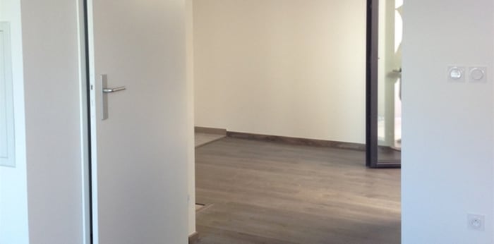 Image 2 sur 3 - Appartement  ·  Location · Bordeaux (33300) · 1 pièce · 38m²