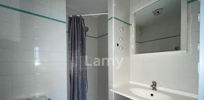 Image 7 sur 7 - Appartement  ·  Location · Reims (51100) · 1 pièce · 18m²