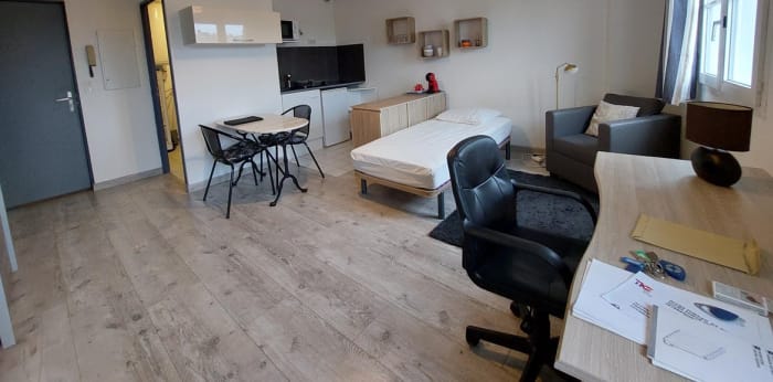 Image 9 sur 11 - Appartement  ·  Location · Besancon (25000) · 1 pièce · 27m²