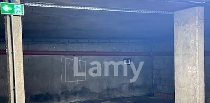 Image 4 sur 4 - Parking/box  ·  Location · Paris (75015) · 9m²