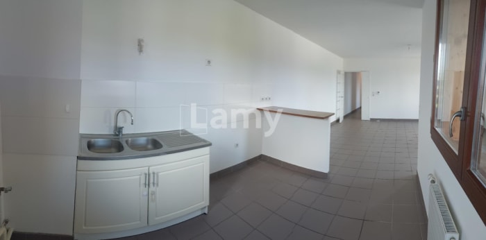 Image 9 sur 12 - Appartement  ·  Location · Nancy (54100) · 3 pièces · 81m²
