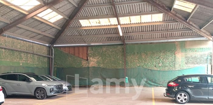 Image 1 sur 4 - Parking/box  ·  Location · Limoges (87000) · 12m²