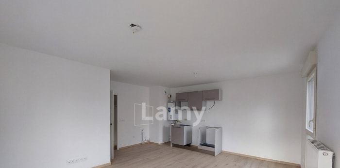 Image 2 sur 8 - Appartement  ·  Location · Amiens (80000) · 3 pièces · 60m²