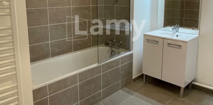 Image 5 sur 5 - Appartement  ·  Location · Amiens (80000) · 3 pièces · 62m²