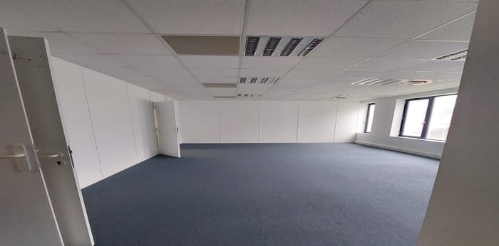 Image 4 sur 7 - Bureaux  ·  Location · Meylan (38240) · 308m²