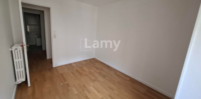 Image 6 sur 7 - Appartement  ·  Location · Courbevoie (92400) · 4 pièces · 70m²