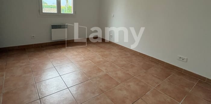 Image 8 sur 20 - Maison/villa  ·  Location · Rochegude (26790) · 4 pièces · 124m²