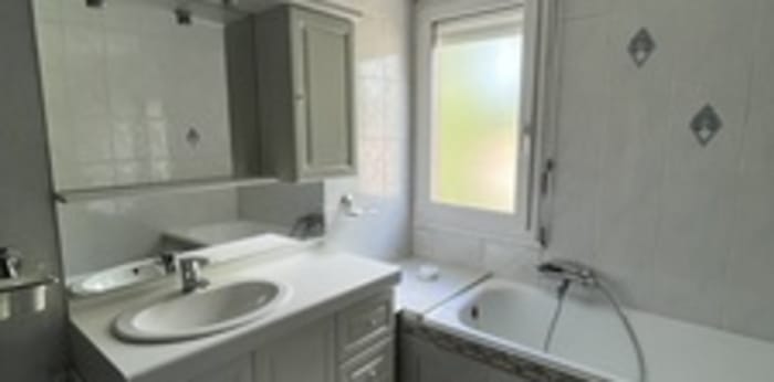 Image 4 sur 5 - Appartement  ·  Location · Belfort (90000) · 4 pièces · 82m²