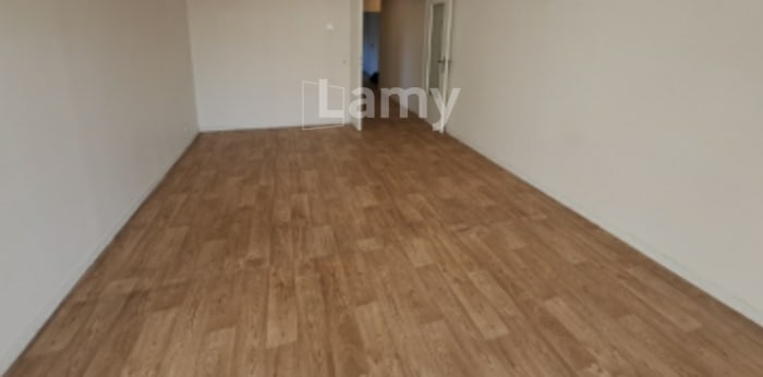 Image 2 sur 6 - Appartement  ·  Location · Annecy (74940) · 2 pièces · 52m²