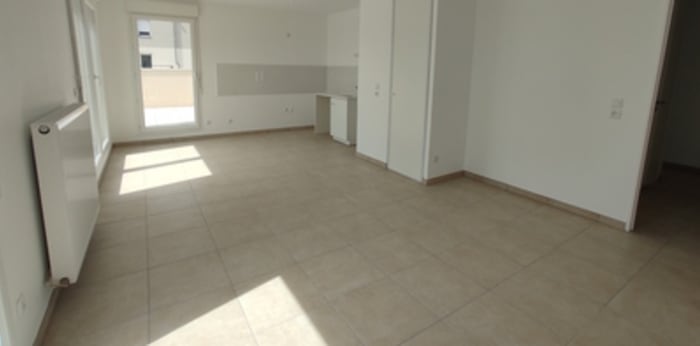 Image 2 sur 12 - Appartement  ·  Location · Villeurbanne (69100) · 3 pièces · 65m²