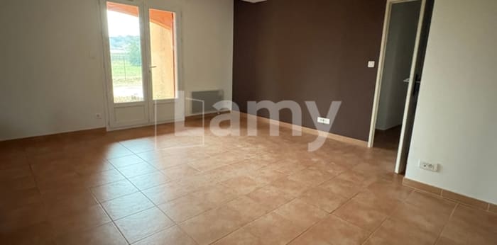 Image 1 sur 20 - Maison/villa  ·  Location · Rochegude (26790) · 4 pièces · 124m²