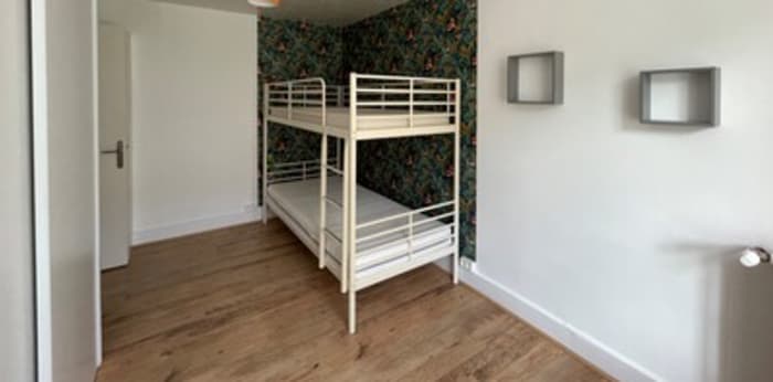 Image 4 sur 10 - Appartement  ·  Location · Bois D Amont (39220) · 4 pièces · 122m²