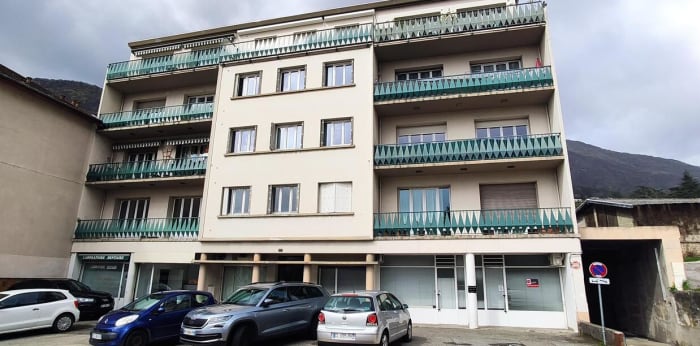 Image 1 sur 8 - Bureaux  ·  Location · La Tronche (38700) · 57m²