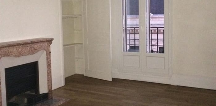 Image 2 sur 3 - Appartement  ·  Location · Grenoble (38000) · 6 pièces · 125m²