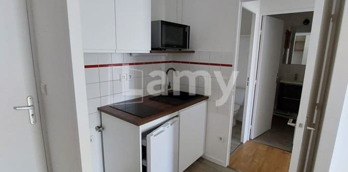 Image 2 sur 8 - Appartement  ·  Location · Nantes (44000) · 2 pièces · 36m²