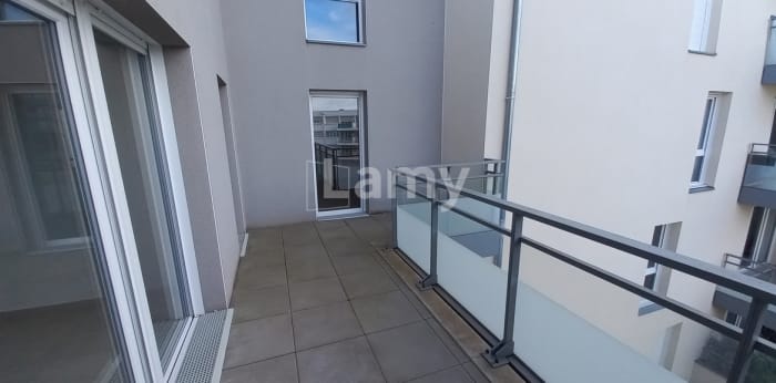 Image 5 sur 9 - Appartement  ·  Location · Clermont Ferrand (63000) · 3 pièces · 60m²