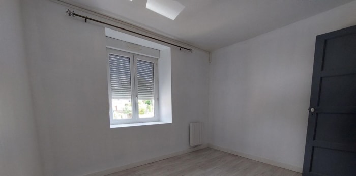 Image 4 sur 8 - Appartement  ·  Location · Loulans Verchamp (70230) · 2 pièces · 39m²