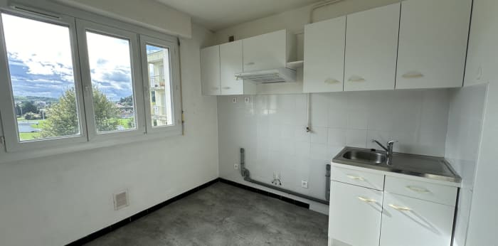 Image 4 sur 7 - Appartement  ·  Location · Montmorot (39570) · 2 pièces · 48m²