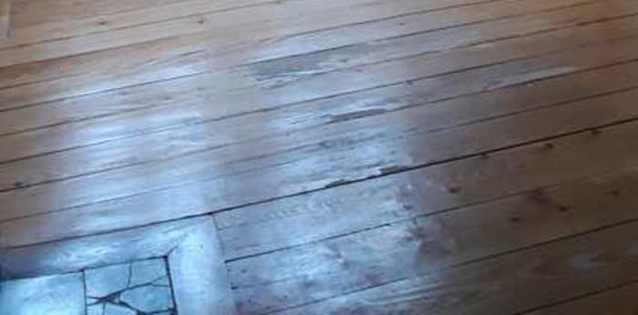 Image 4 sur 6 - Appartement  ·  Location · Besancon (25000) · 4 pièces · 131m²