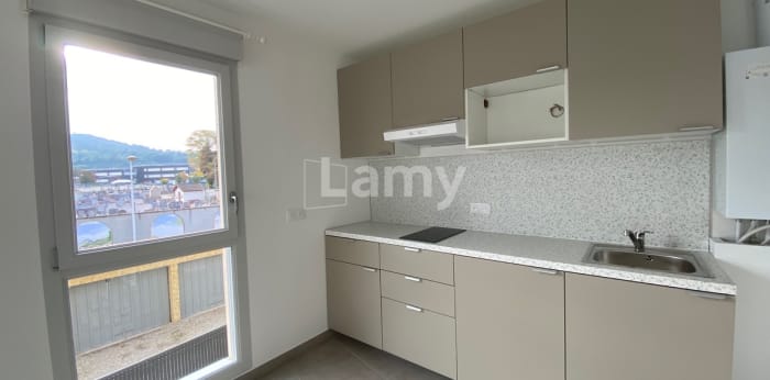 Image 5 sur 15 - Appartement  ·  Location · La Verpilliere (38290) · 3 pièces · 63m²