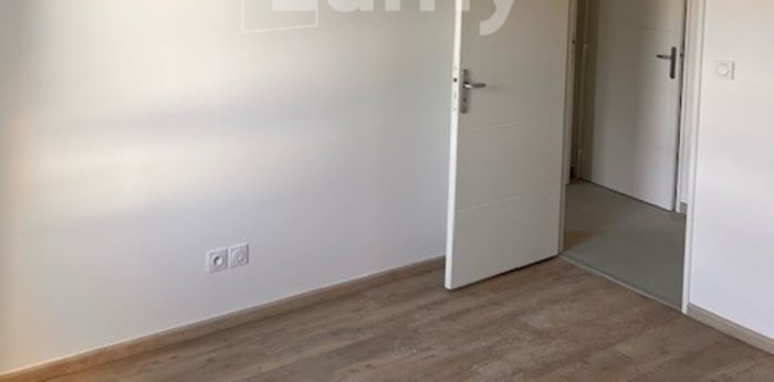Image 5 sur 16 - Appartement  ·  Location · Montluel (01120) · 3 pièces · 77m²