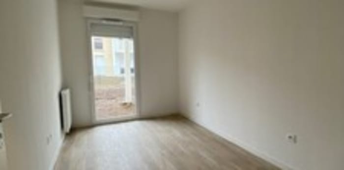 Image 6 sur 8 - Appartement  ·  Location · St Loubes (33450) · 3 pièces · 67m²