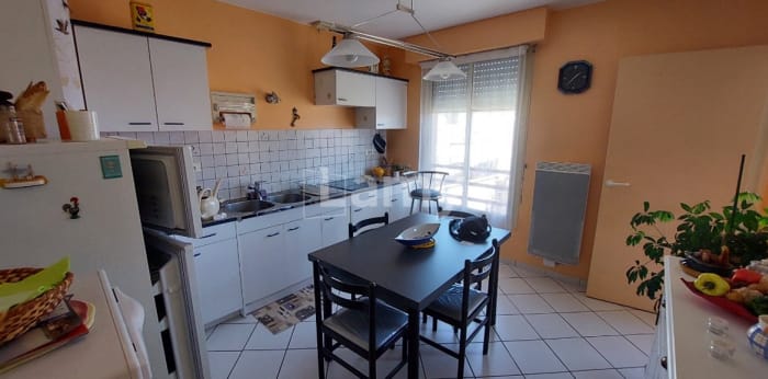 Image 4 sur 10 - Appartement  ·  Location · Issoire (63500) · 3 pièces · 81m²