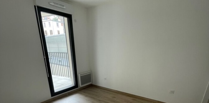 Image 5 sur 7 - Appartement  ·  Location · Clermont Ferrand (63000) · 2 pièces · 43m²