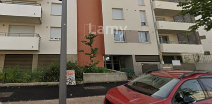 Image 8 sur 8 - Appartement  ·  Location · Clermont Ferrand (63000) · 2 pièces · 42m²