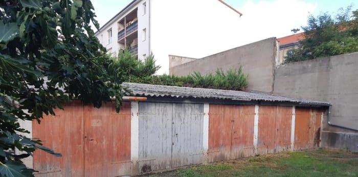 Image 1 sur 1 - Parking/box  ·  Location · Riom (63200) · 10m²
