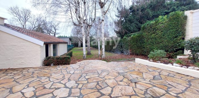 Image 1 sur 16 - Maison/villa  ·  Location · Valenciennes (59300) · 4 pièces · 160m²