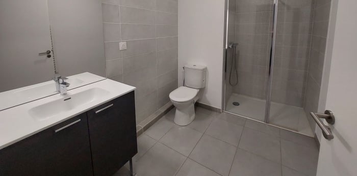 Image 9 sur 21 - Appartement  ·  Location · Nimes (30900) · 1 pièce · 27m²