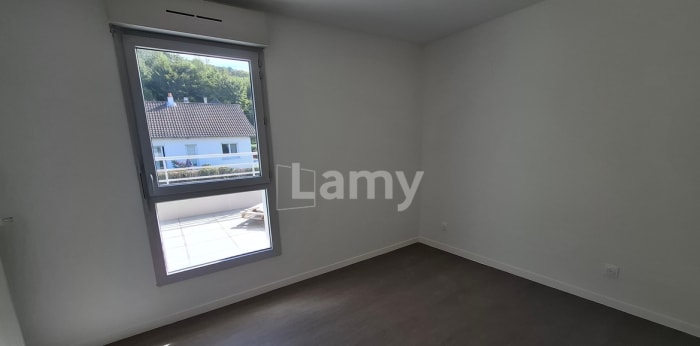Image 7 sur 9 - Appartement  ·  Location · Deville Les Rouen (76250) · 3 pièces · 61m²