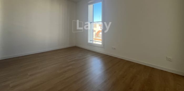 Image 6 sur 7 - Appartement  ·  Location · Reims (51100) · 2 pièces · 51m²