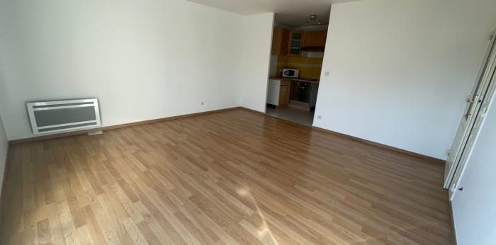 Image 6 sur 7 - Appartement  ·  Location · Le Plessis Belleville (60330) · 2 pièces · 44m²