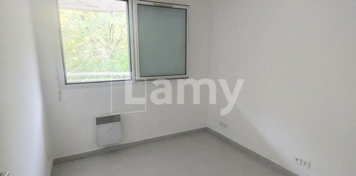 Image 6 sur 9 - Appartement  ·  Location · Aix En Provence (13090) · 2 pièces · 29m²